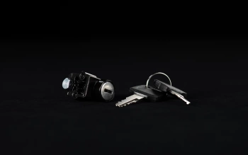 Stark Future Zamek kierownicy Stark Varg SM, EX