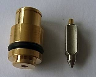 Tourmax Zaworek iglicowy z gniazdem Suzuki DR 125SE 94-96, GN 125 82-97, GSX 600F Katana 88-96, GSX-R 750 86-87, GSX-R 1100 86-88, LTF 250 QUADRUNNER 88-02, LTF 300 KING QUAD 99-02, LT-F4WD QUADRUNNER 87-98