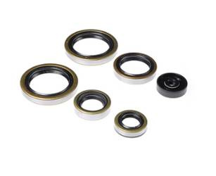 BEARING WORX Komplet uszczelniaczy silnikowych KTM EGS 125/200 98-99 / EXC 125/200 98-06 / EXE 125 00-01 / SX 125 98-15 / SX 144 07-08 / SX 150 09-15 / XC 150 10-14 / MXC 200 98-03 / SX 200 03-04 / XC 200 06-09