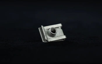 Stark Future Nakrętka klips do klaksonu i tylnego spoilera [M6] Stark Varg SM, EX, MX 1.2, MX 1.0