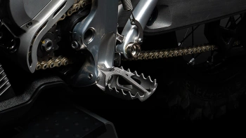 Stark Future Podnóżki tytanowe Stark Varg SM, EX