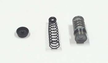 Tourmax Zestaw naprawczy pompy hamulcowej tył Suzuki GSX-R 600/750/1000, DR 600/650/750/800