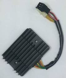 Tourmax Regulator napięcia DUCATI MONSTER 400/600/750/900 99-01, MONSTER 696 08-12, HYPERMOTARD 796 10-12, ST2/ST4 99-04, 996 R/SPS 99-01, 998 R/S 02-04, ST3 04-07, HYPERMOTARD/MONSTER 1100 09-12, MULTISTRADA 1100 08-09