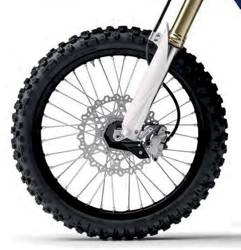 POLISPORT Osłona dolnej części amortyzatora YAMAHA YZ 125 / 250 '08-'18 YZF 250 / 450 '08-'17 przód Z ZESTAWEM MONTAŻOWYM