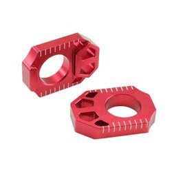 ZETA Napinacz tylnej ośki łańcucha Honda